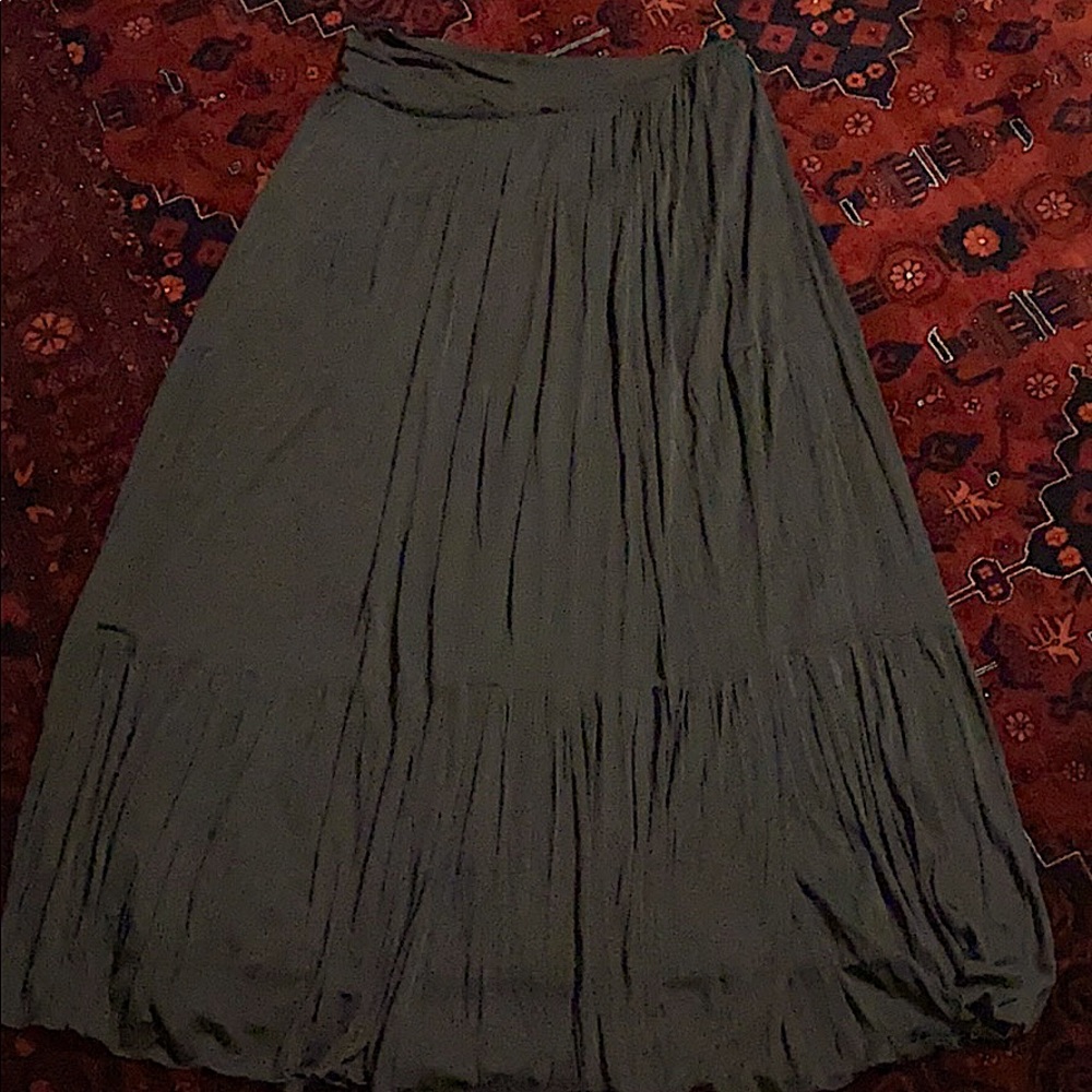 Black skirt